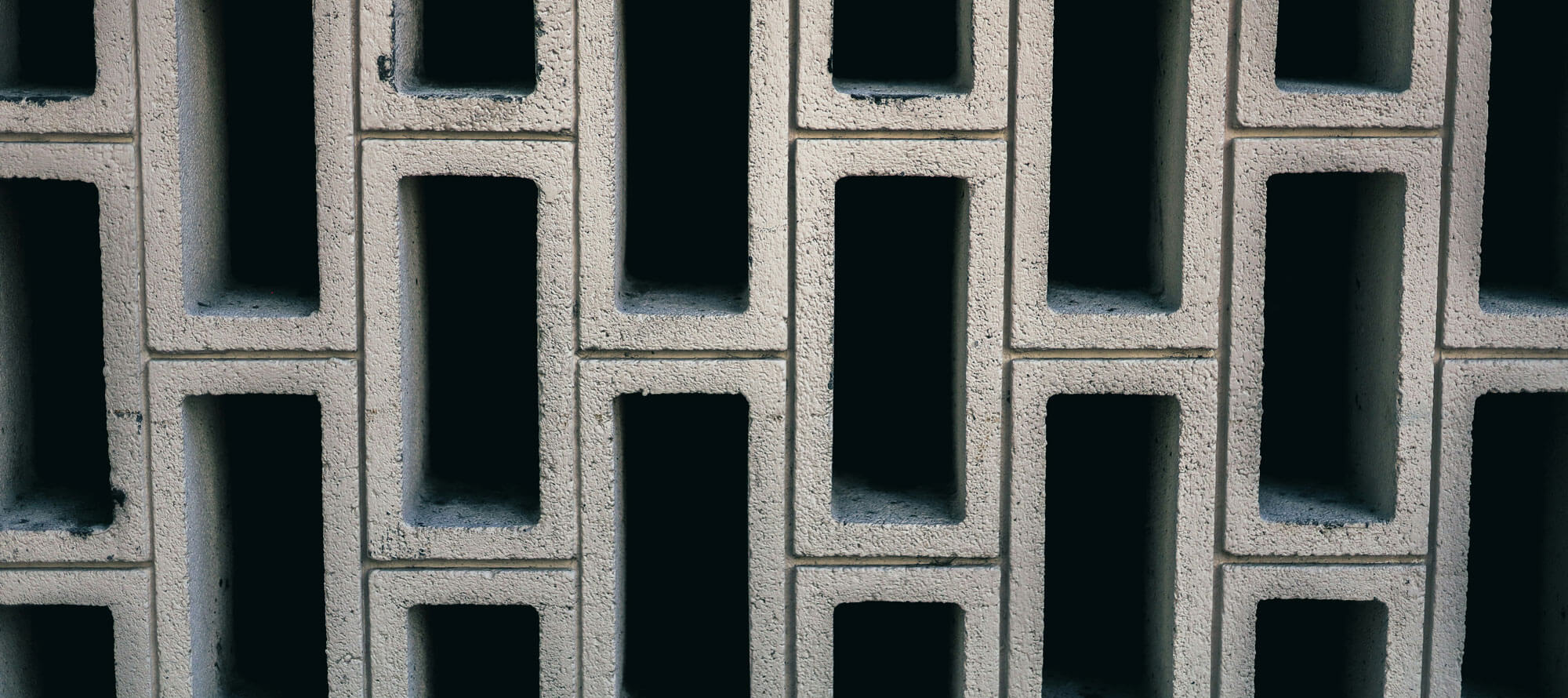 Decorative cinder block wall at the Unscripted Hotel in Durham NC